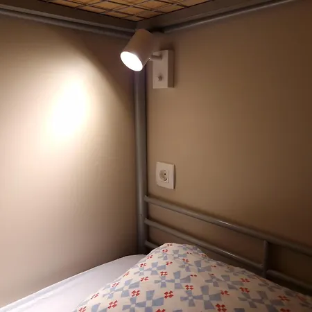 Most Hostel Vandrarhem *