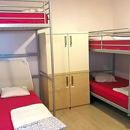 Most Hostel * Liubliana