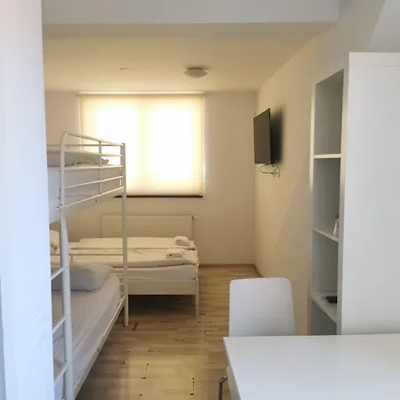Most Hostel بيت شباب
