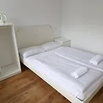 Most Hostel Хостел